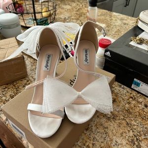 White Bow Heels
